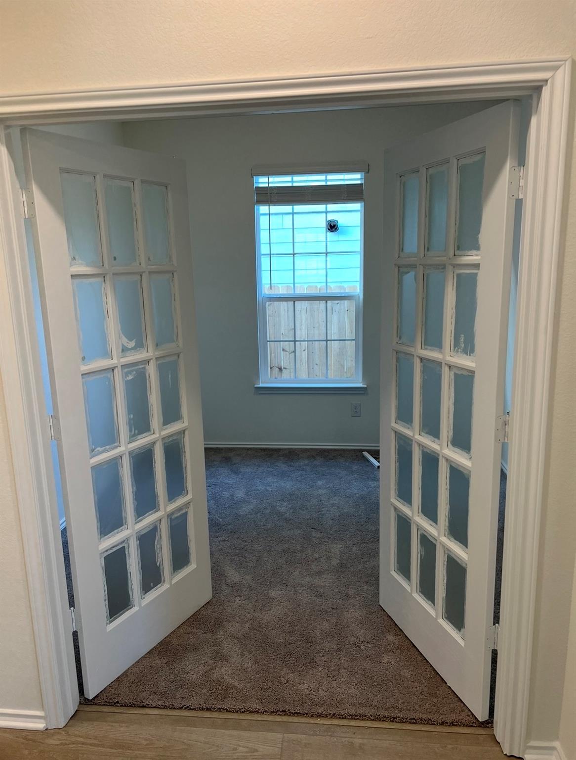 504 Barbary Coast Ln Property Photo 14