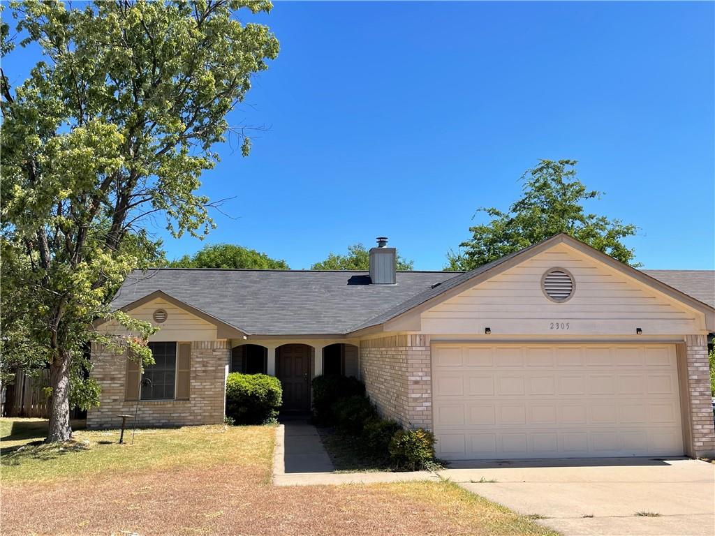 2305 Darnell Dr Property Photo 1
