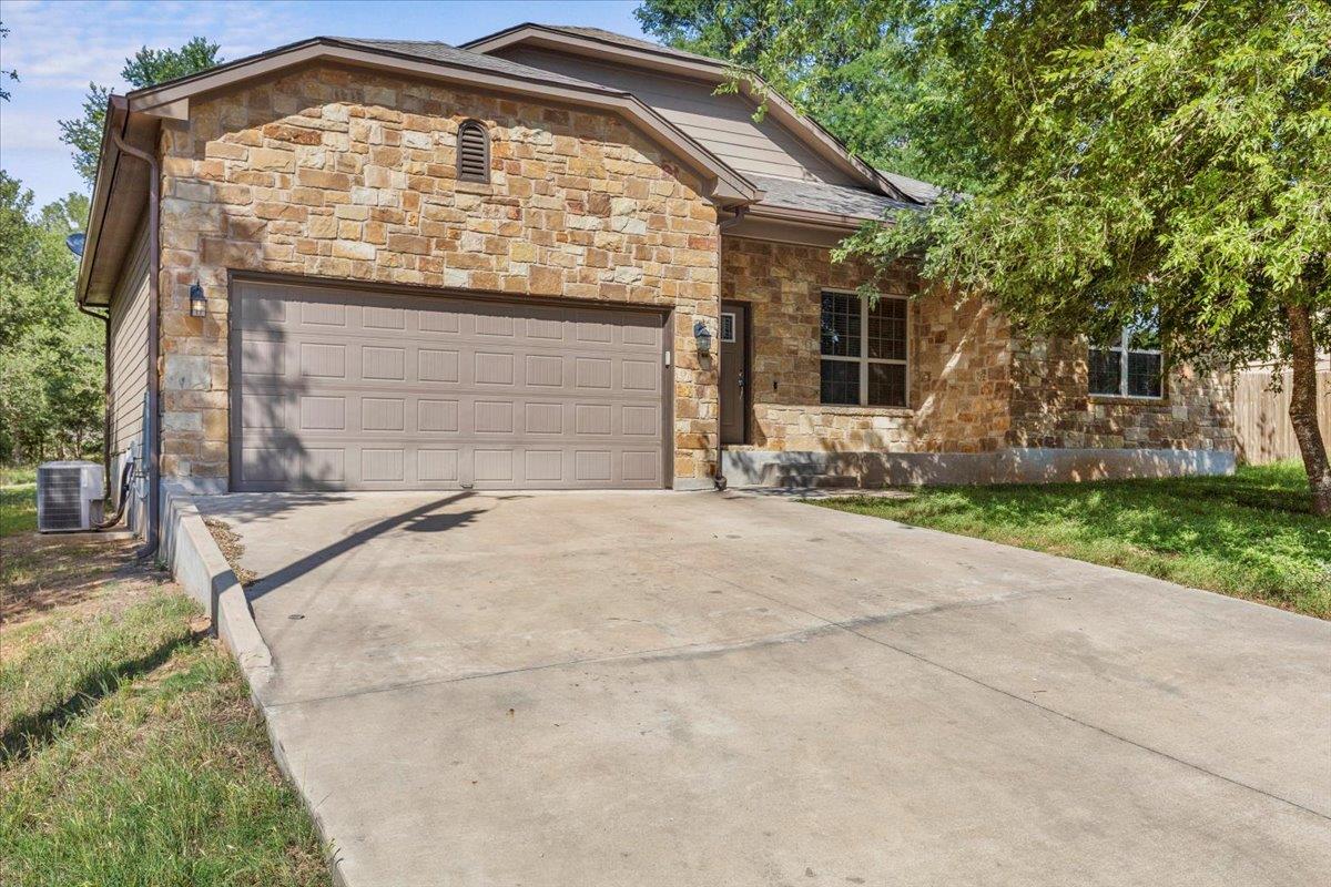 163 Puu Waa Waa Ln Property Photo