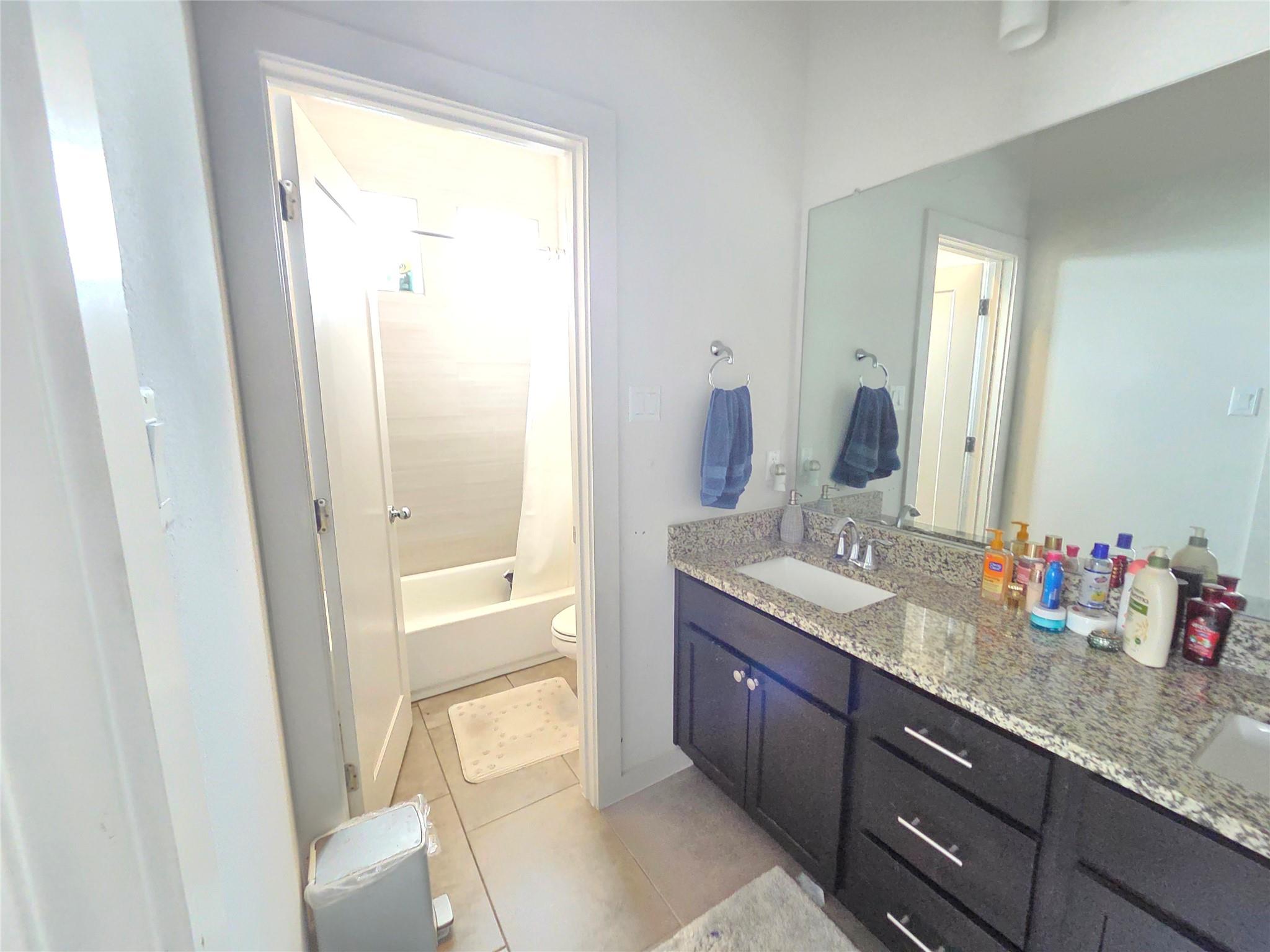 1225 Westborough Ln #17 Property Photo 25