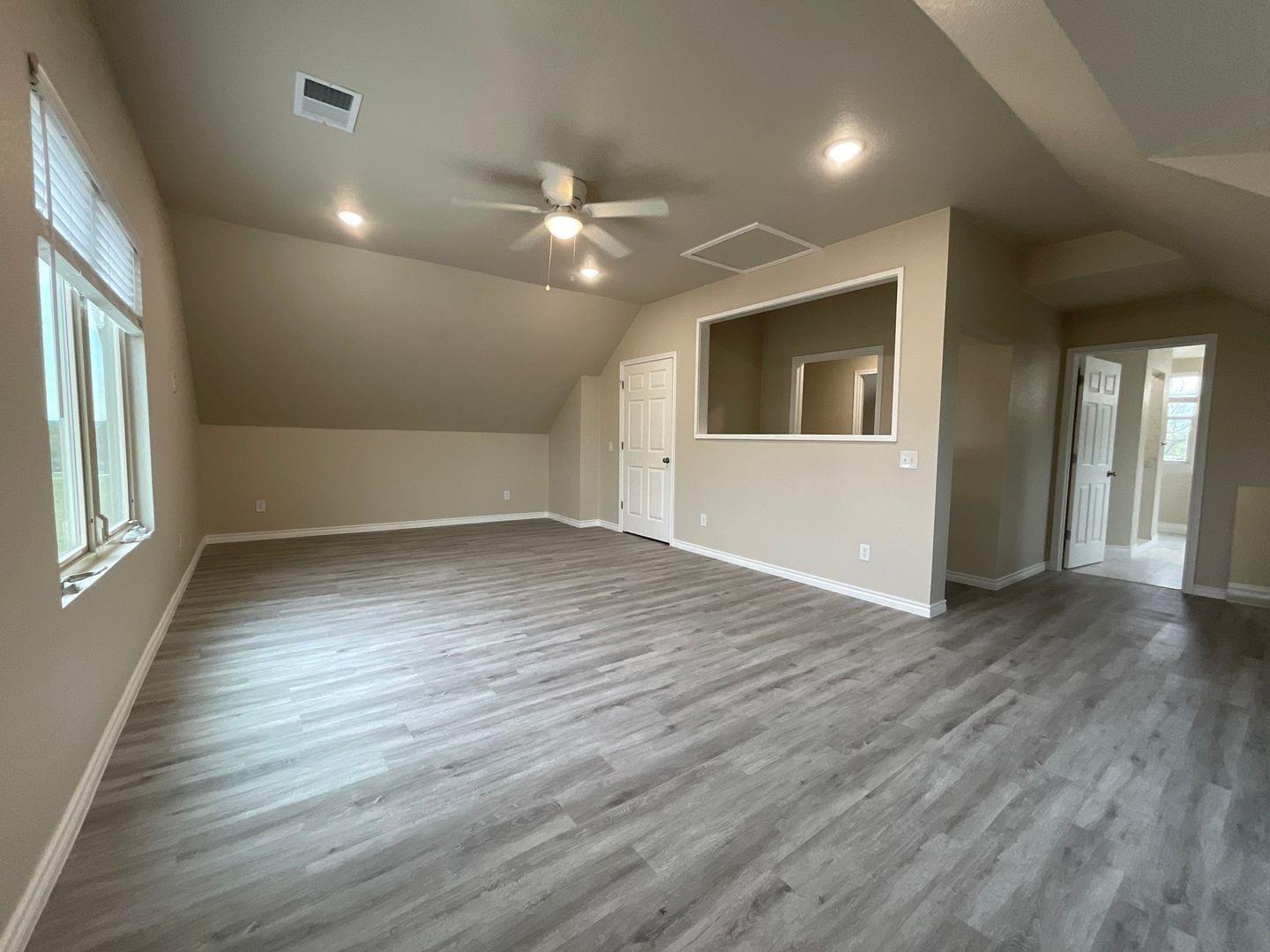 1220 Nora Ln Property Photo 34