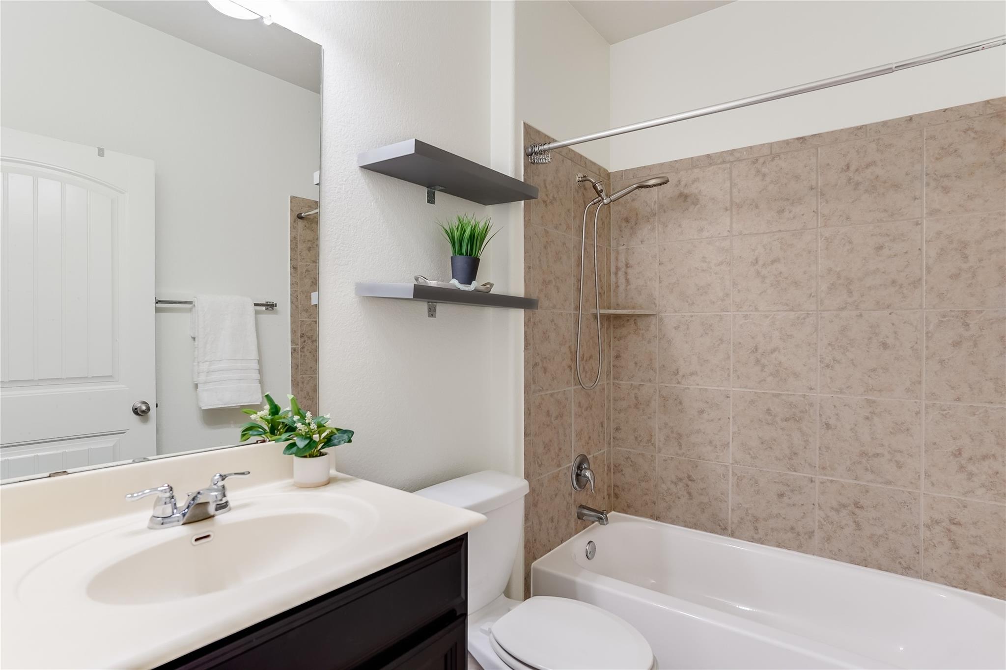 250 Nivens Dr Property Photo 12