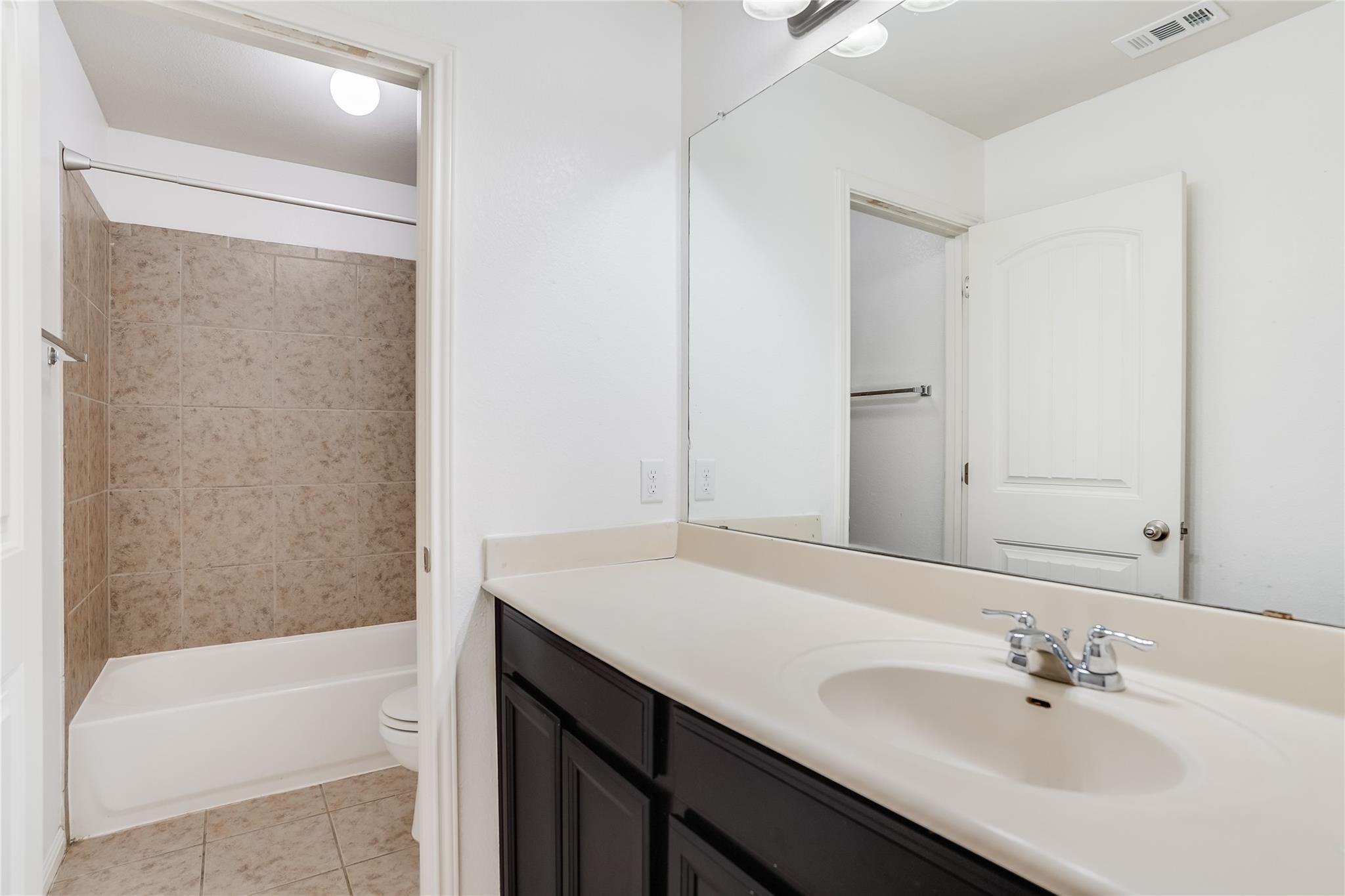 250 Nivens Dr Property Photo 16