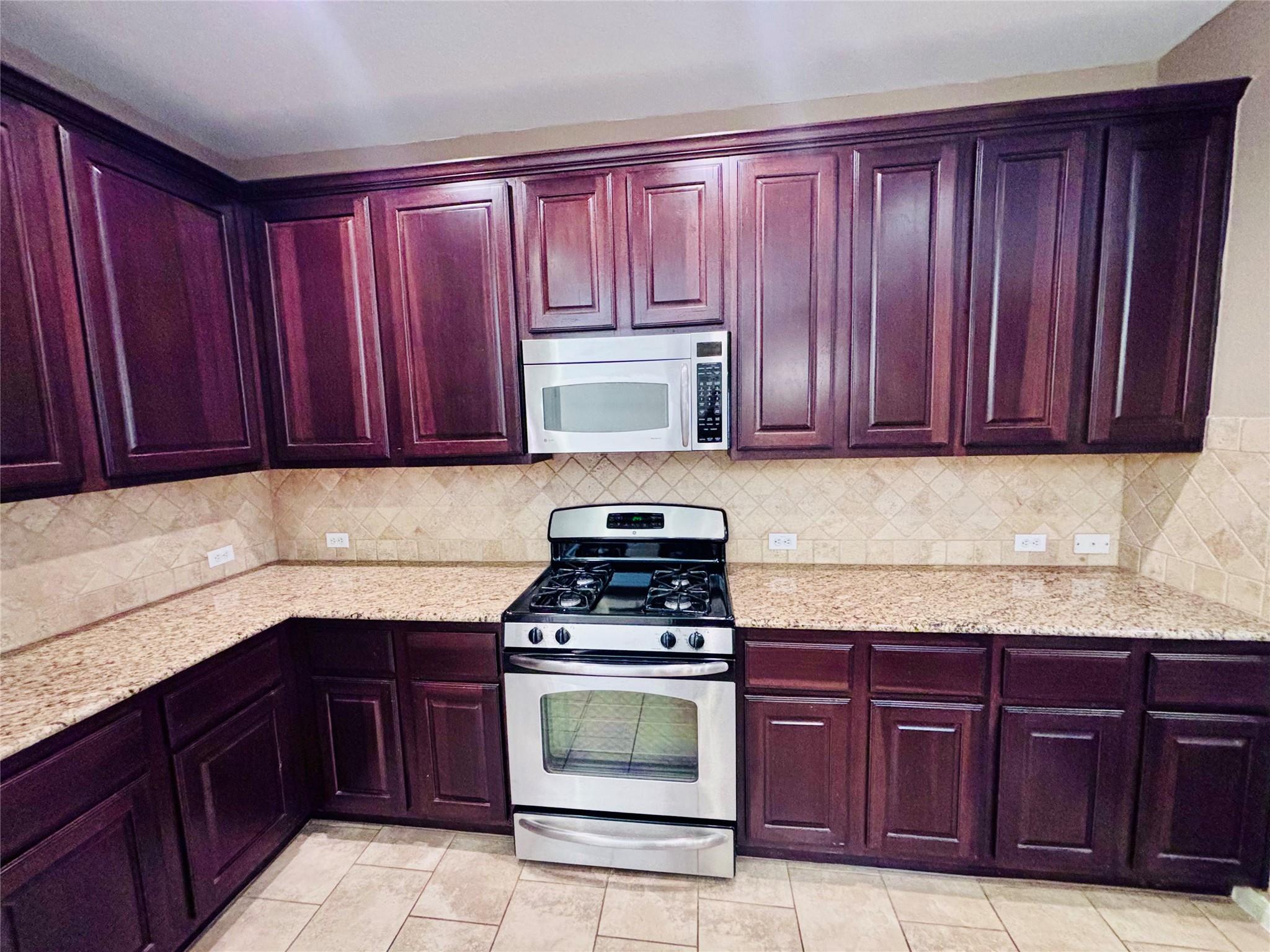 11400 W Parmer Ln #49 Property Photo 4