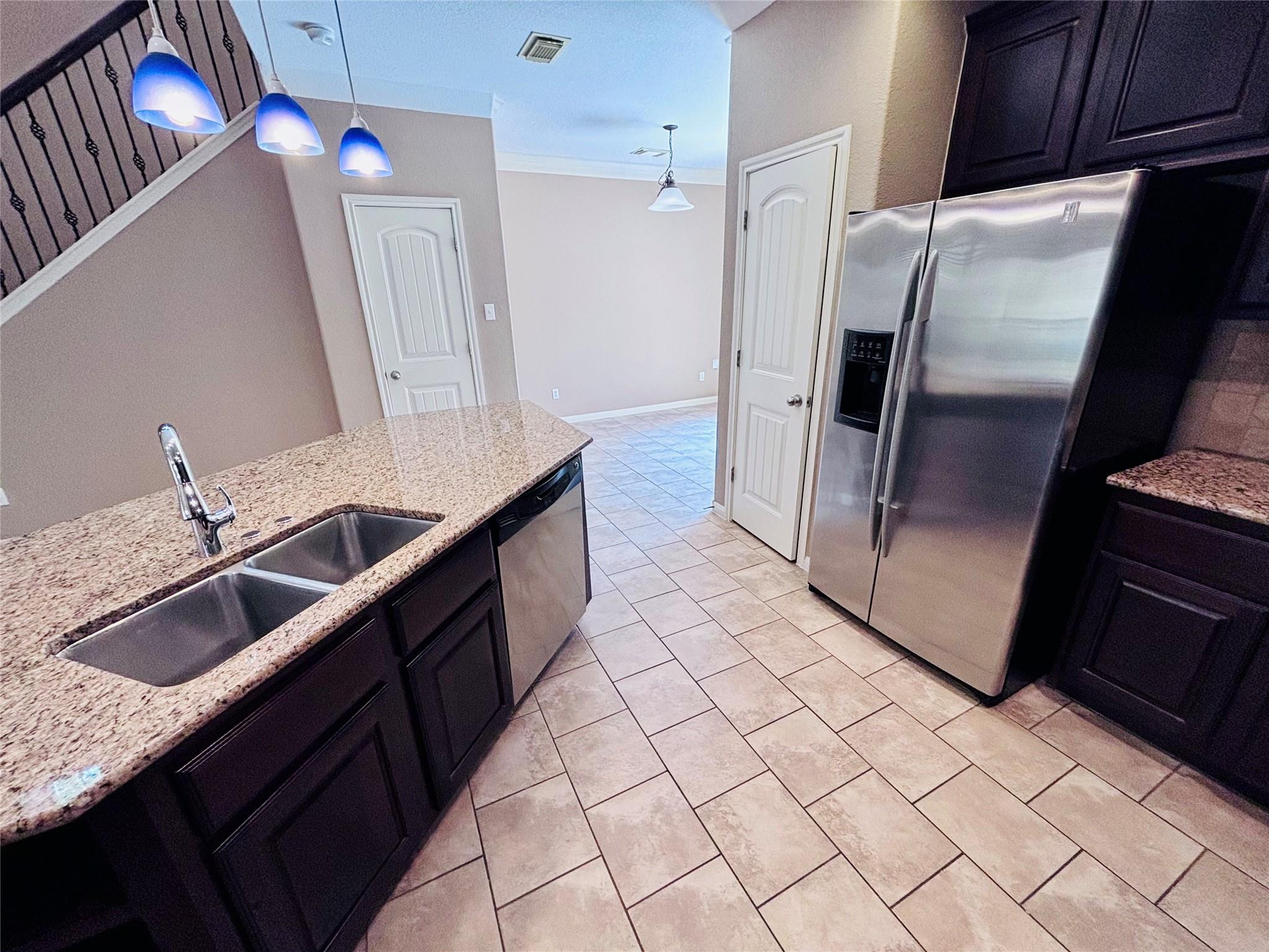 11400 W Parmer Ln #49 Property Photo 5