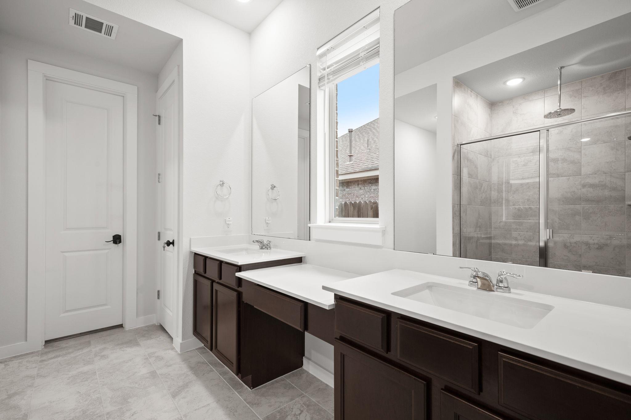 841 Spinnaker Loop Property Photo 8