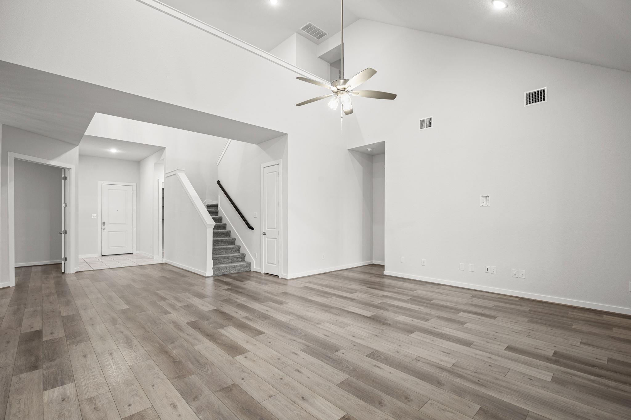 841 Spinnaker Loop Property Photo 17