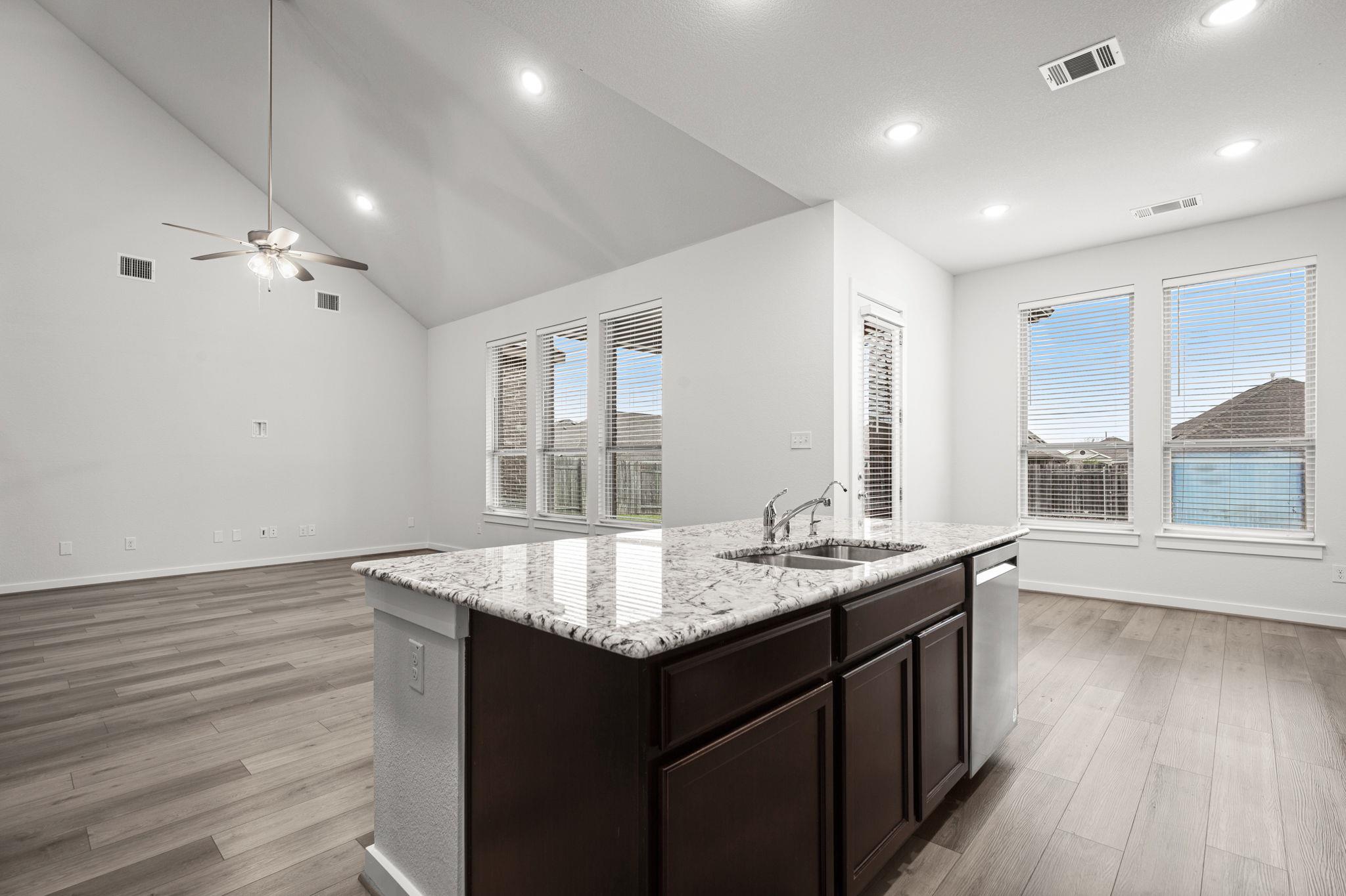 841 Spinnaker Loop Property Photo 22