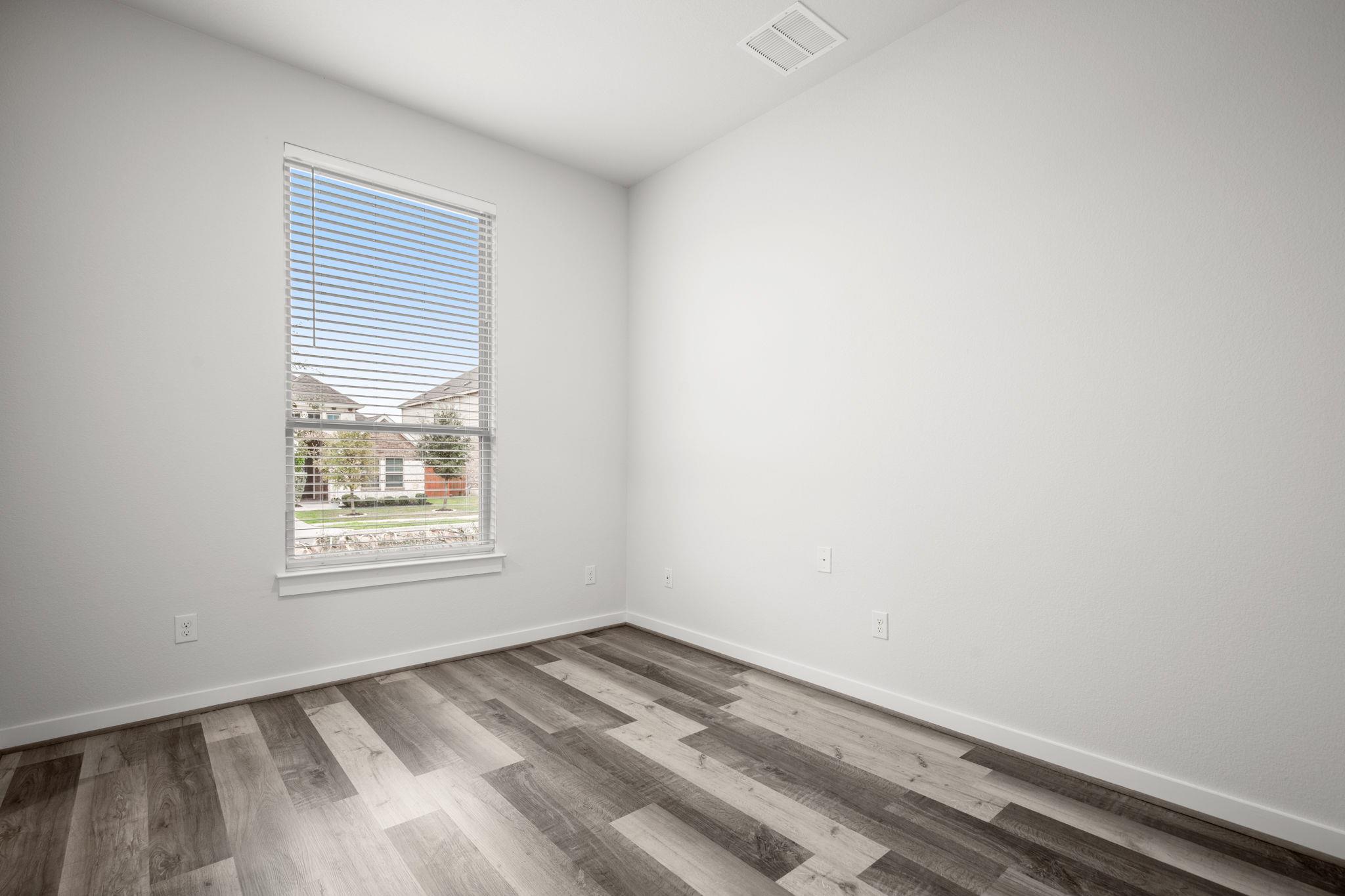 841 Spinnaker Loop Property Photo 25