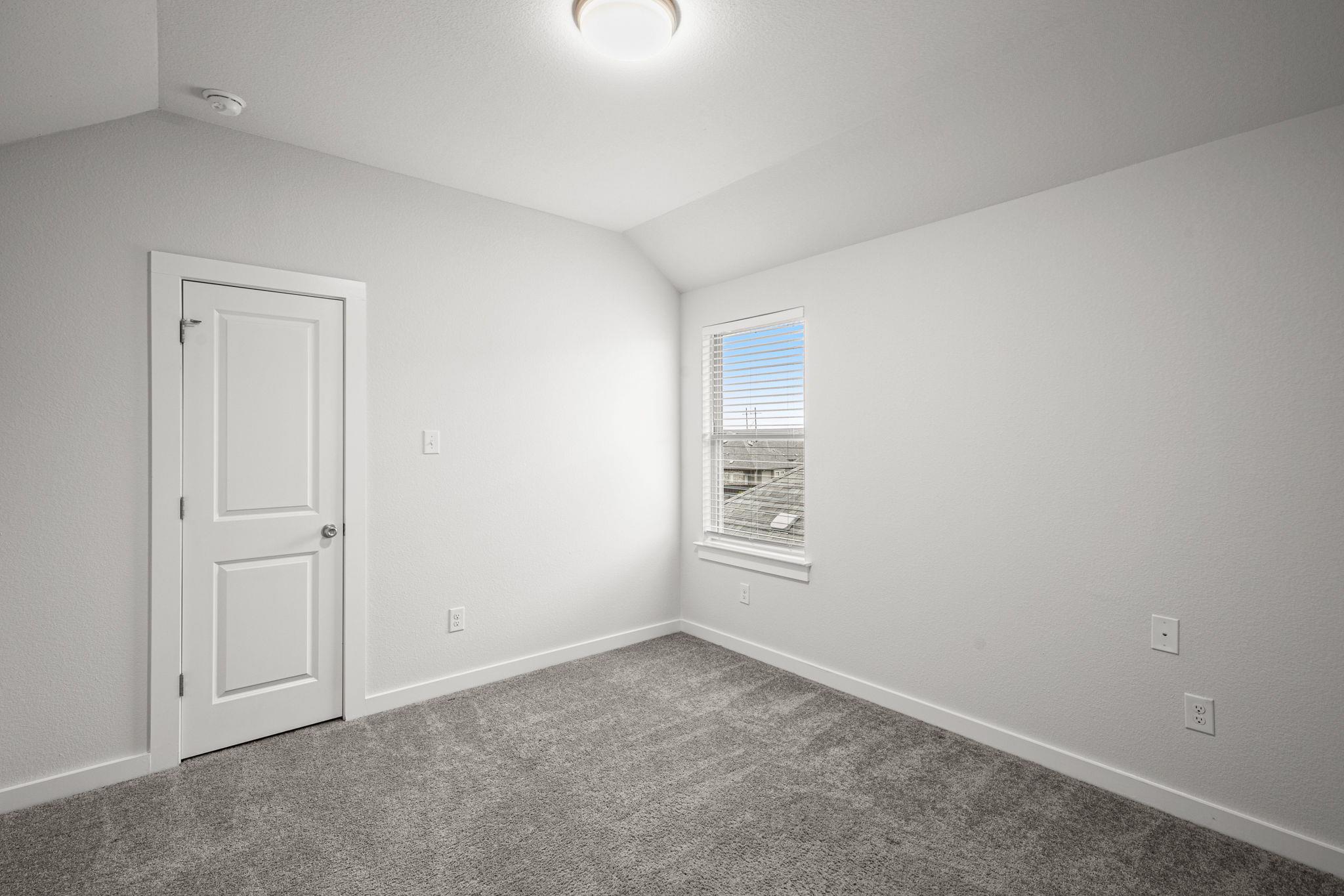 841 Spinnaker Loop Property Photo 35