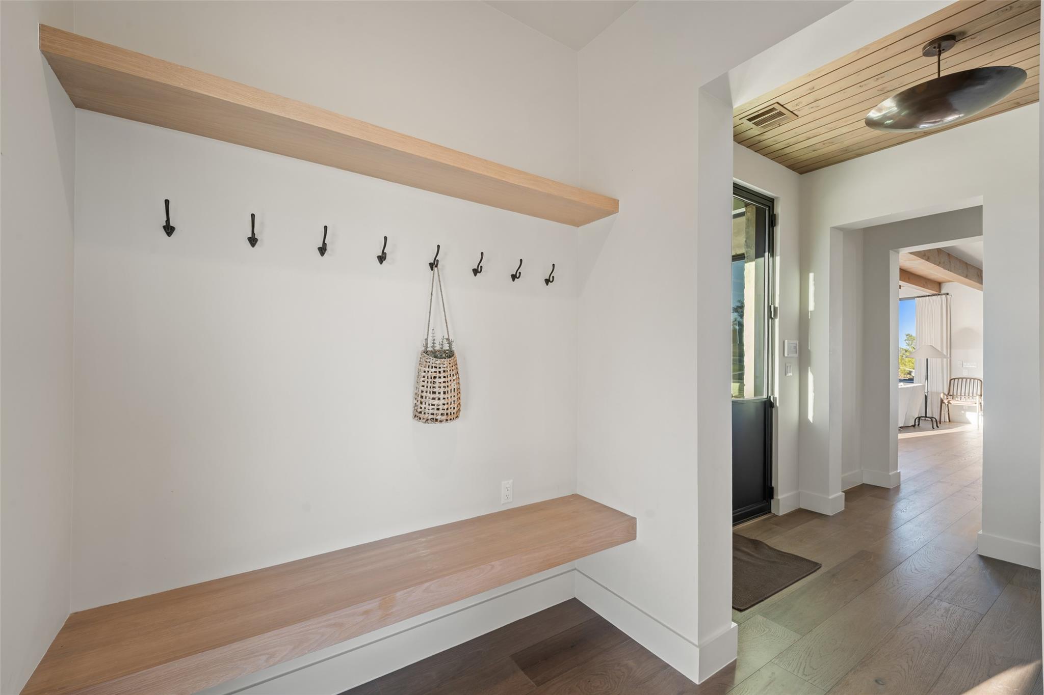 151 Creek Hollow Way Property Photo 8