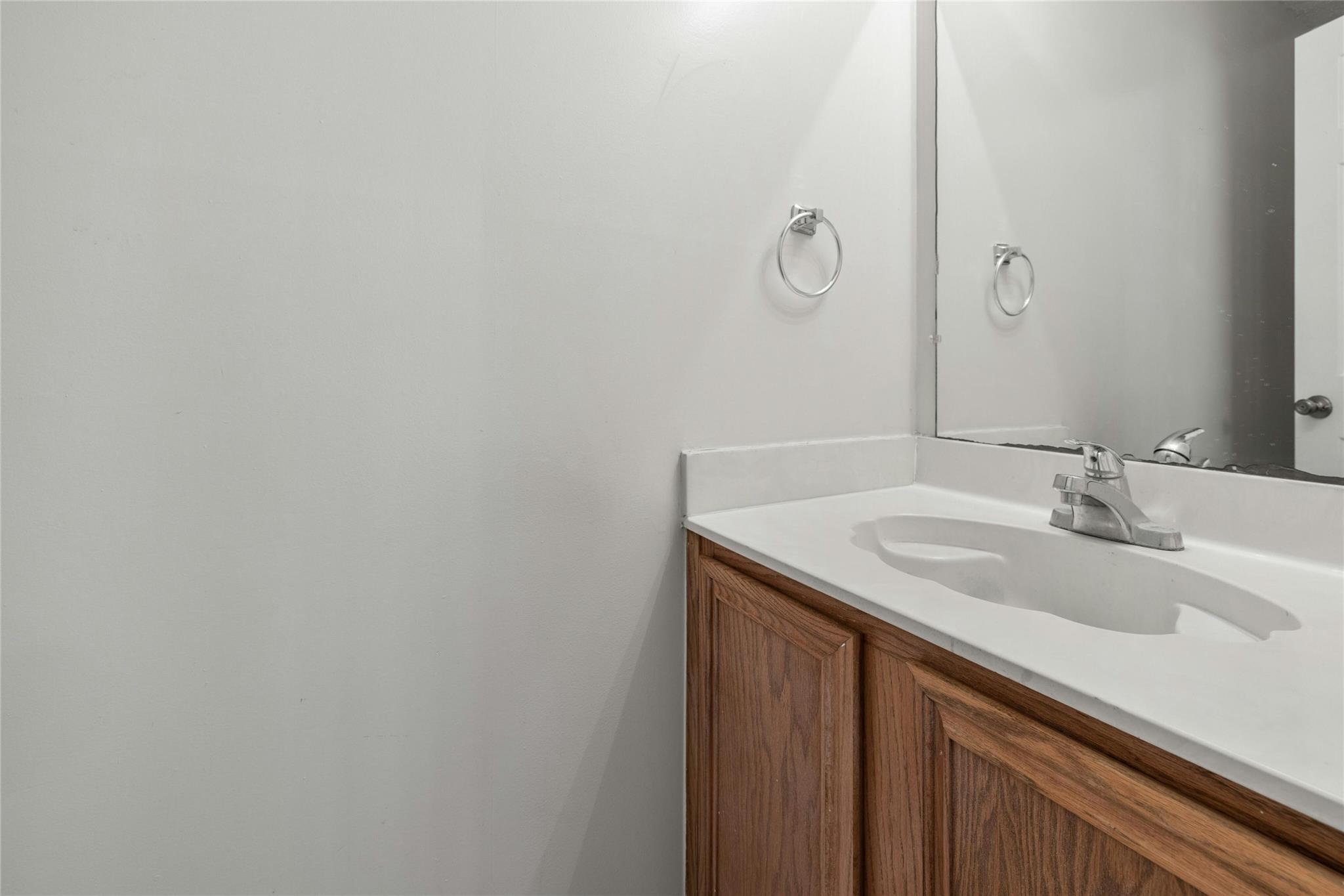 4700 Fallenash Dr Property Photo 15