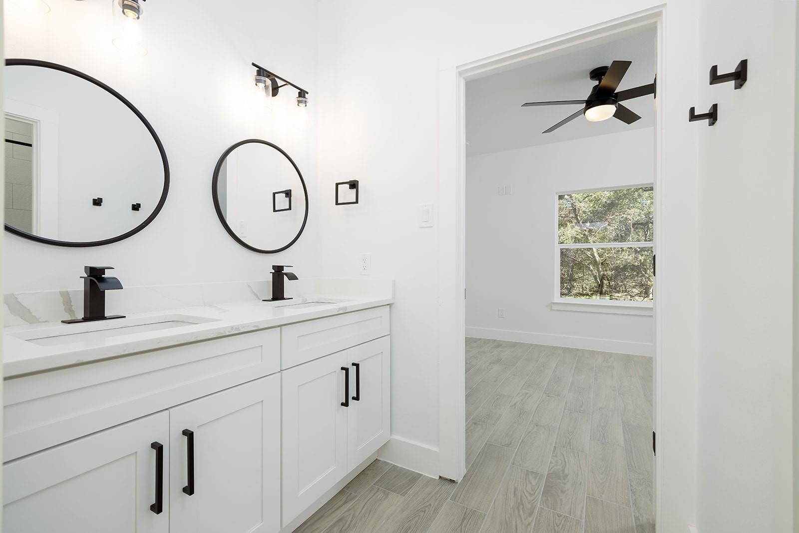 111 Jesse Stiff Property Photo 11