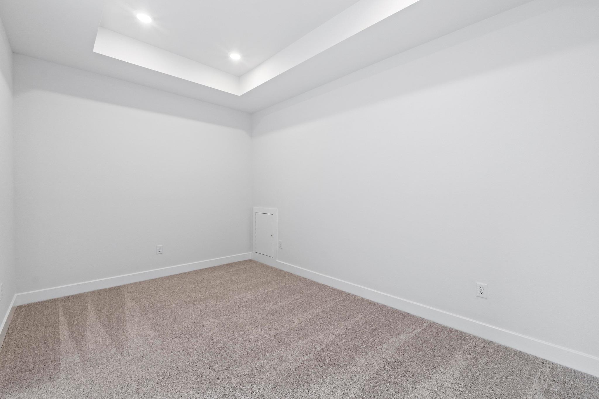604 Lightstone Dr Property Photo 21