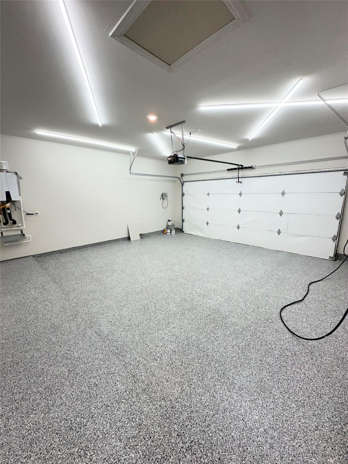 6309 Night Chinook None Property Photo 25