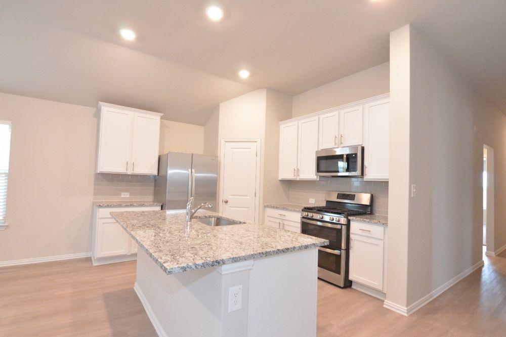 132 Bright Star Ln Property Photo 6