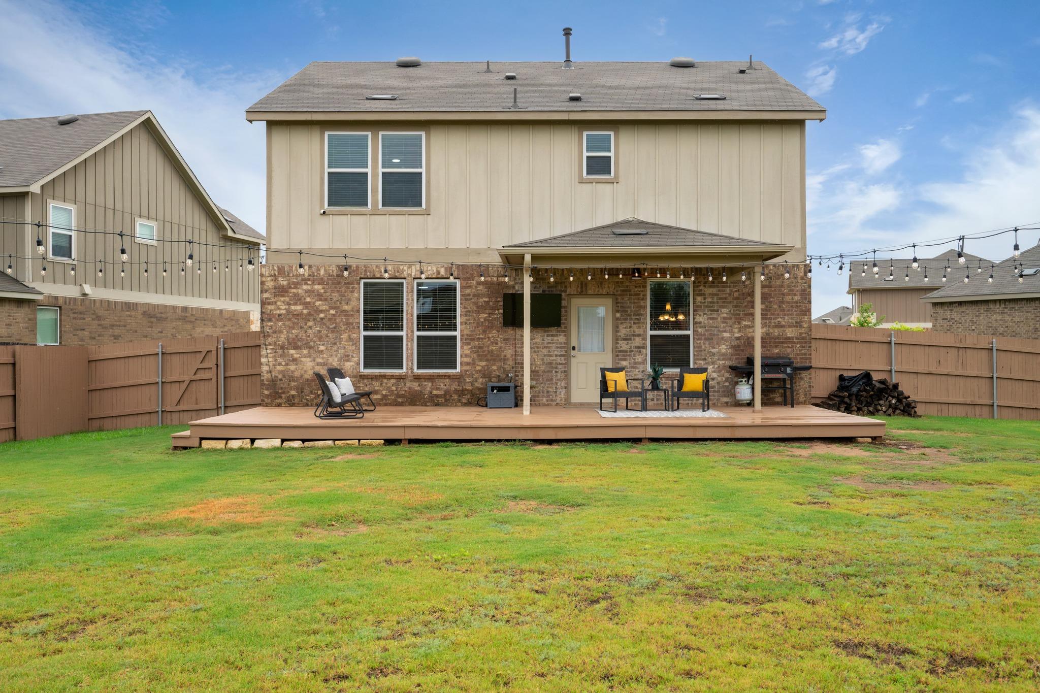 129 Purple Heart Dr Property Photo 28