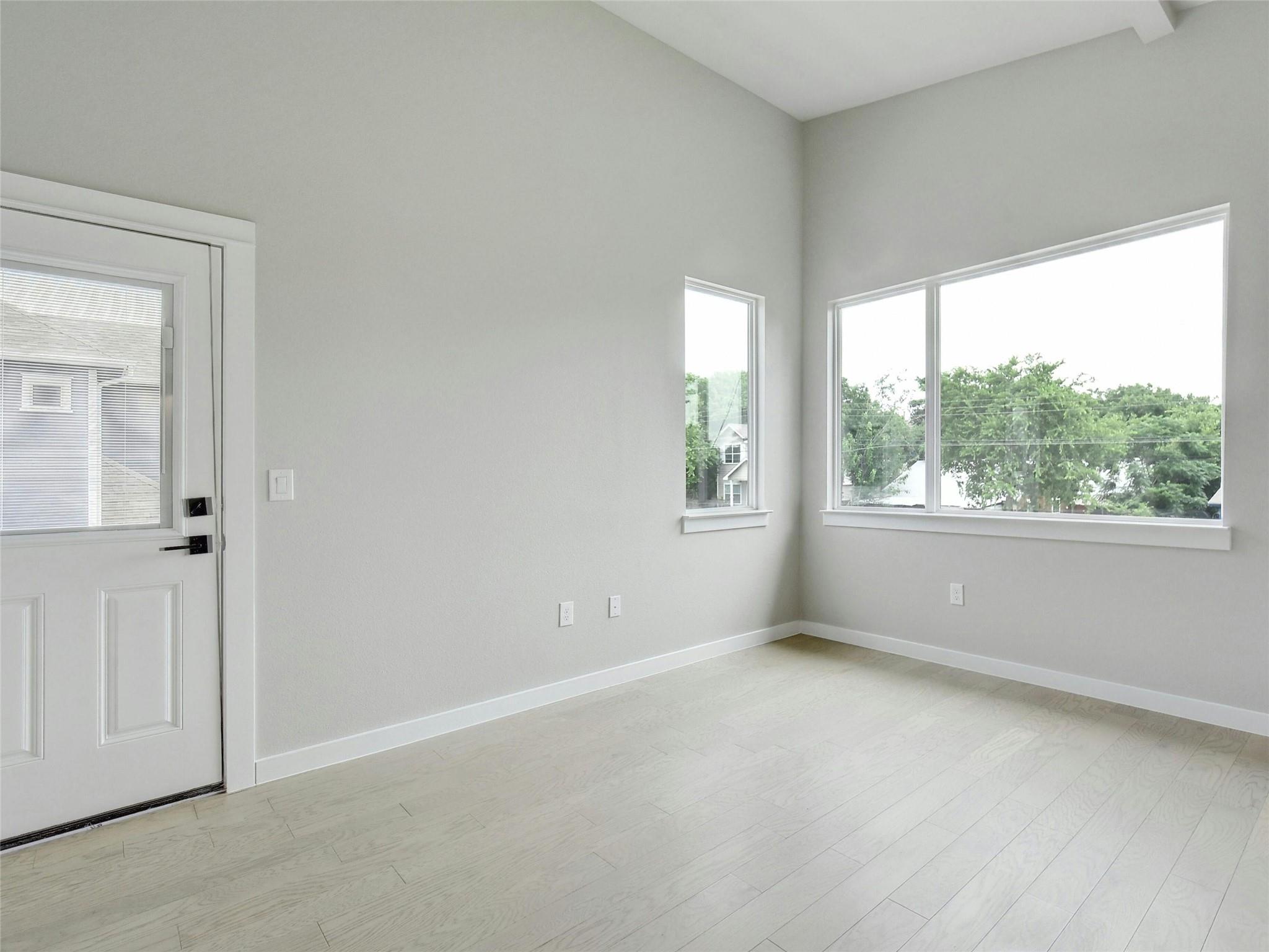 313 Blackson Ave #a Property Photo 8