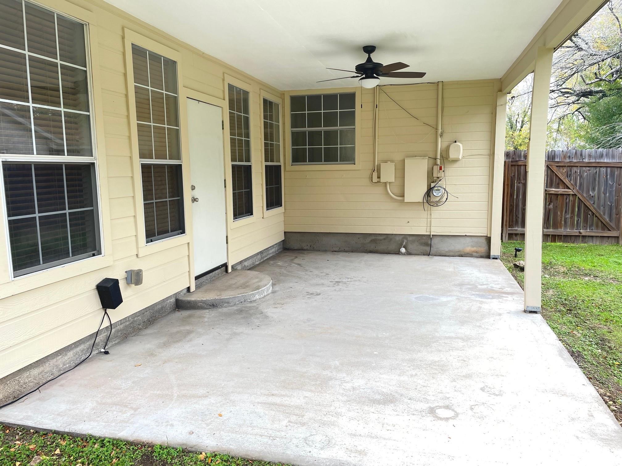 13220 Villa Park Dr Property Photo 25