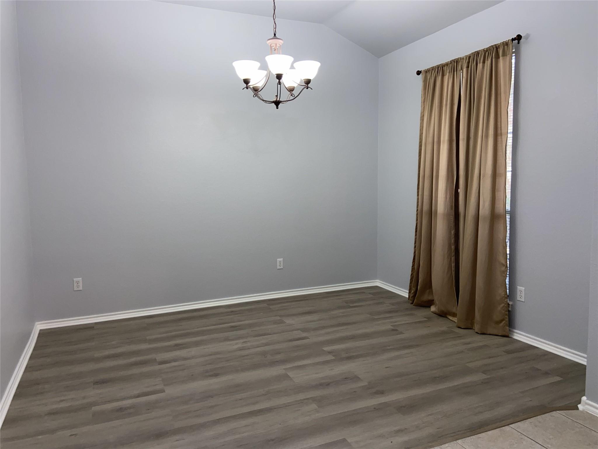 2313 Lou John St Property Photo 17