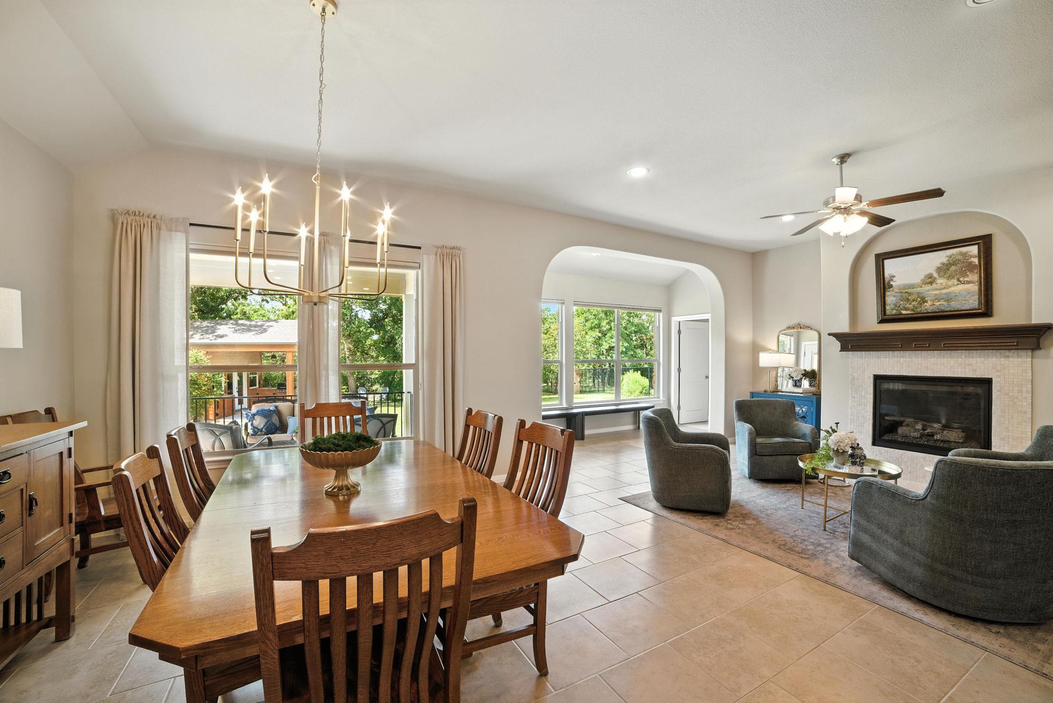 107 Tylee Cir Property Photo 5