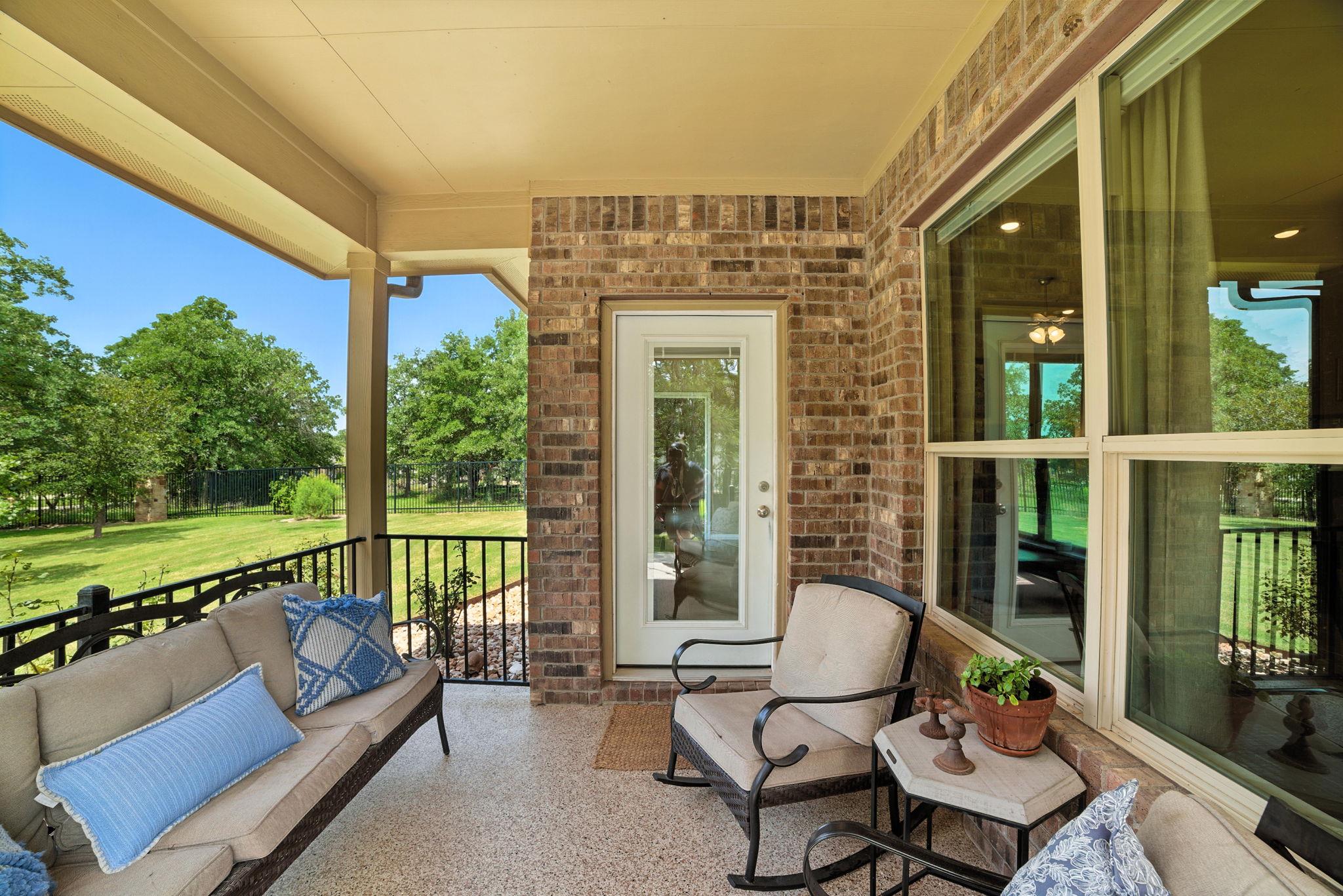 107 Tylee Cir Property Photo 11