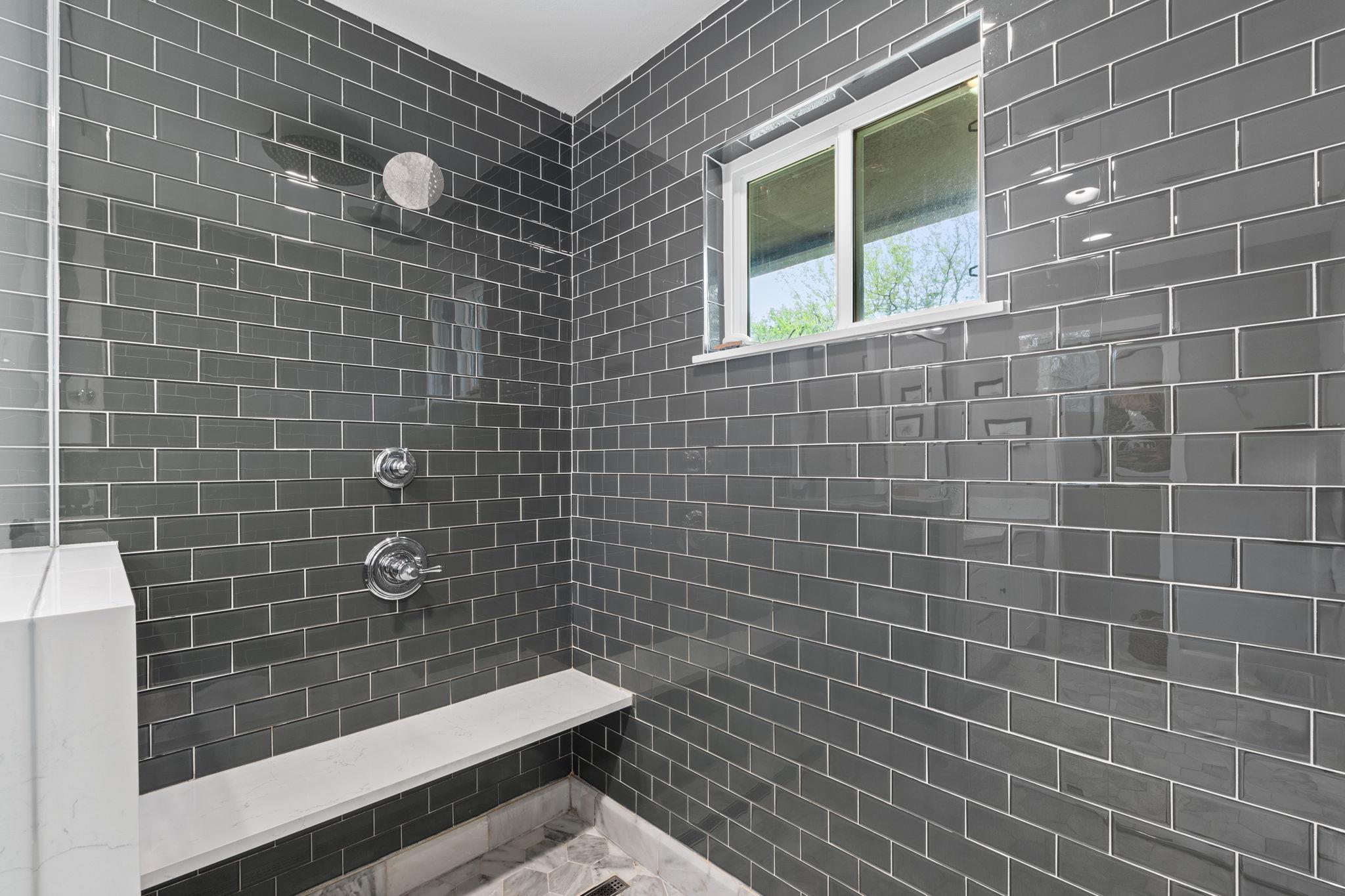 5911 W Gate Blvd Property Photo 20