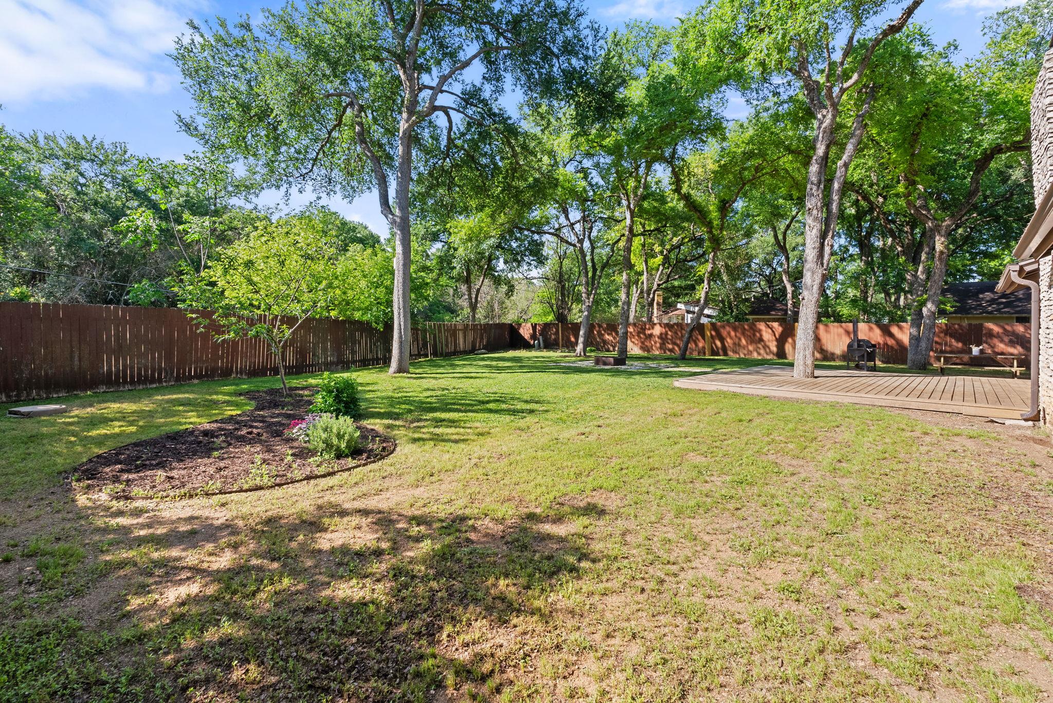 5911 W Gate Blvd Property Photo 25