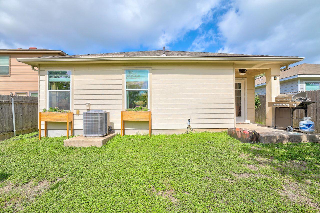11313 Barns Trl Property Photo 32
