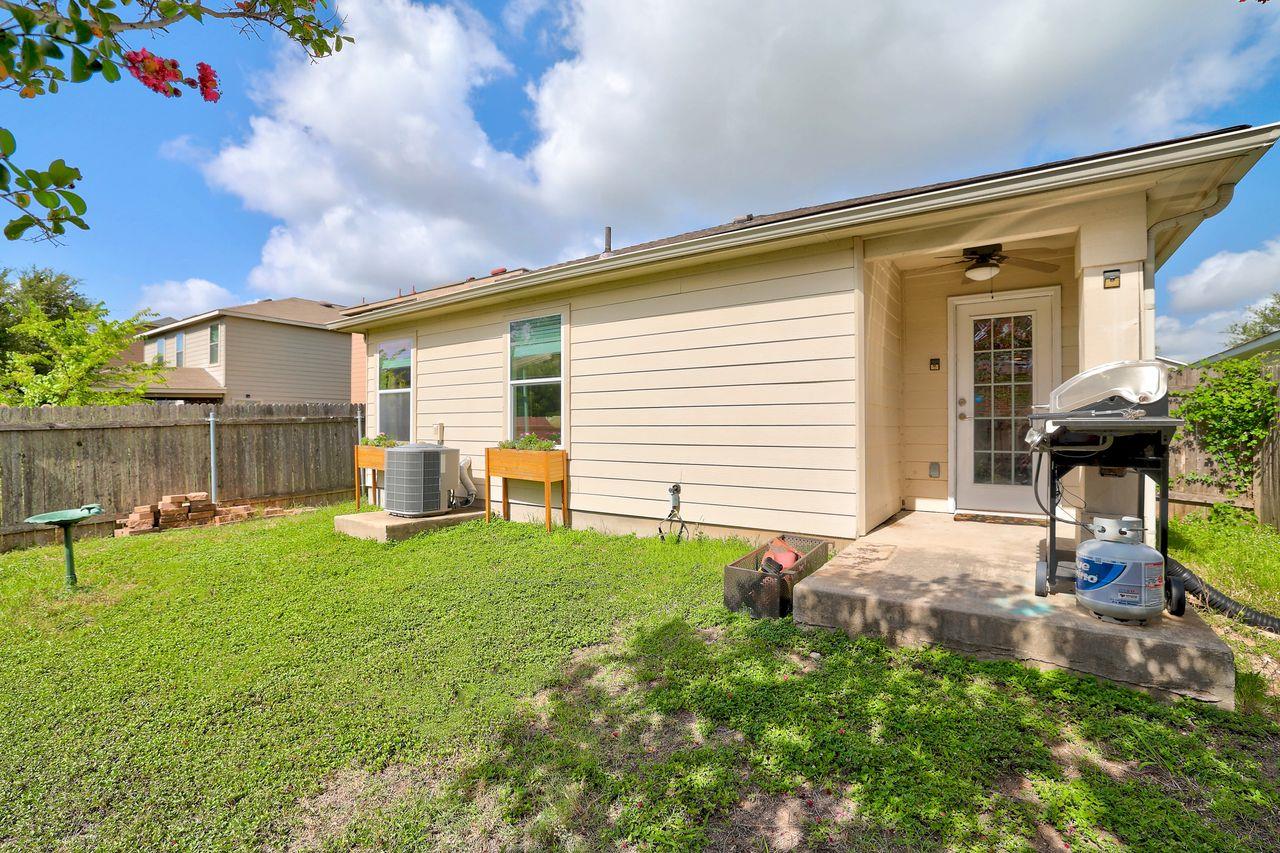 11313 Barns Trl Property Photo 33