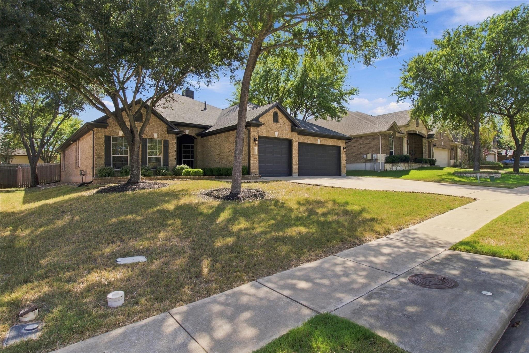 532 Crooked Crk Property Photo 1