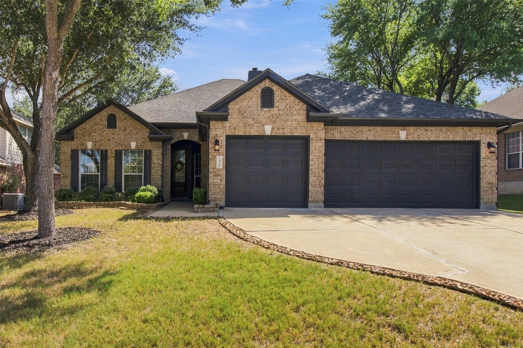532 Crooked Crk Property Photo 1