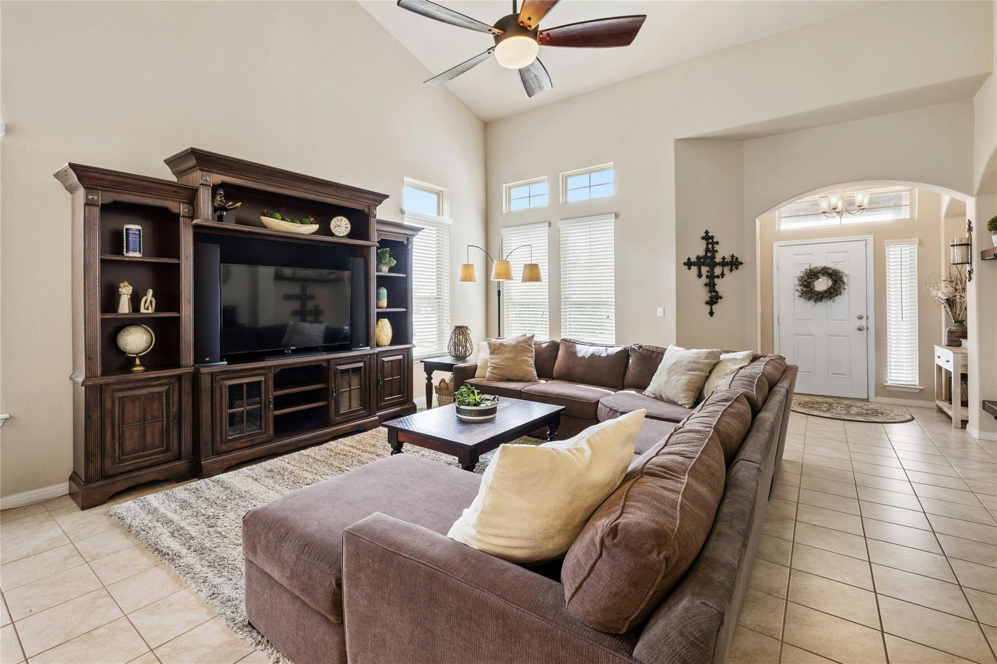 1453 Hamiltons Way Property Photo 8