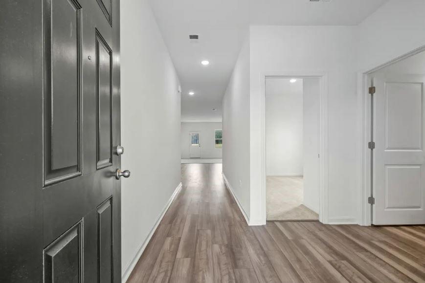 1421 Morris Loop Property Photo 3