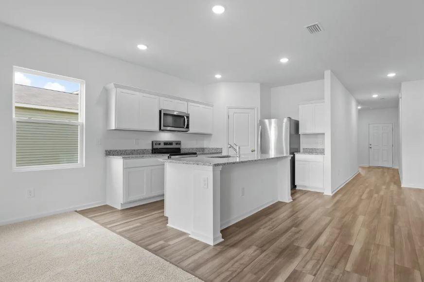 1421 Morris Loop Property Photo 7