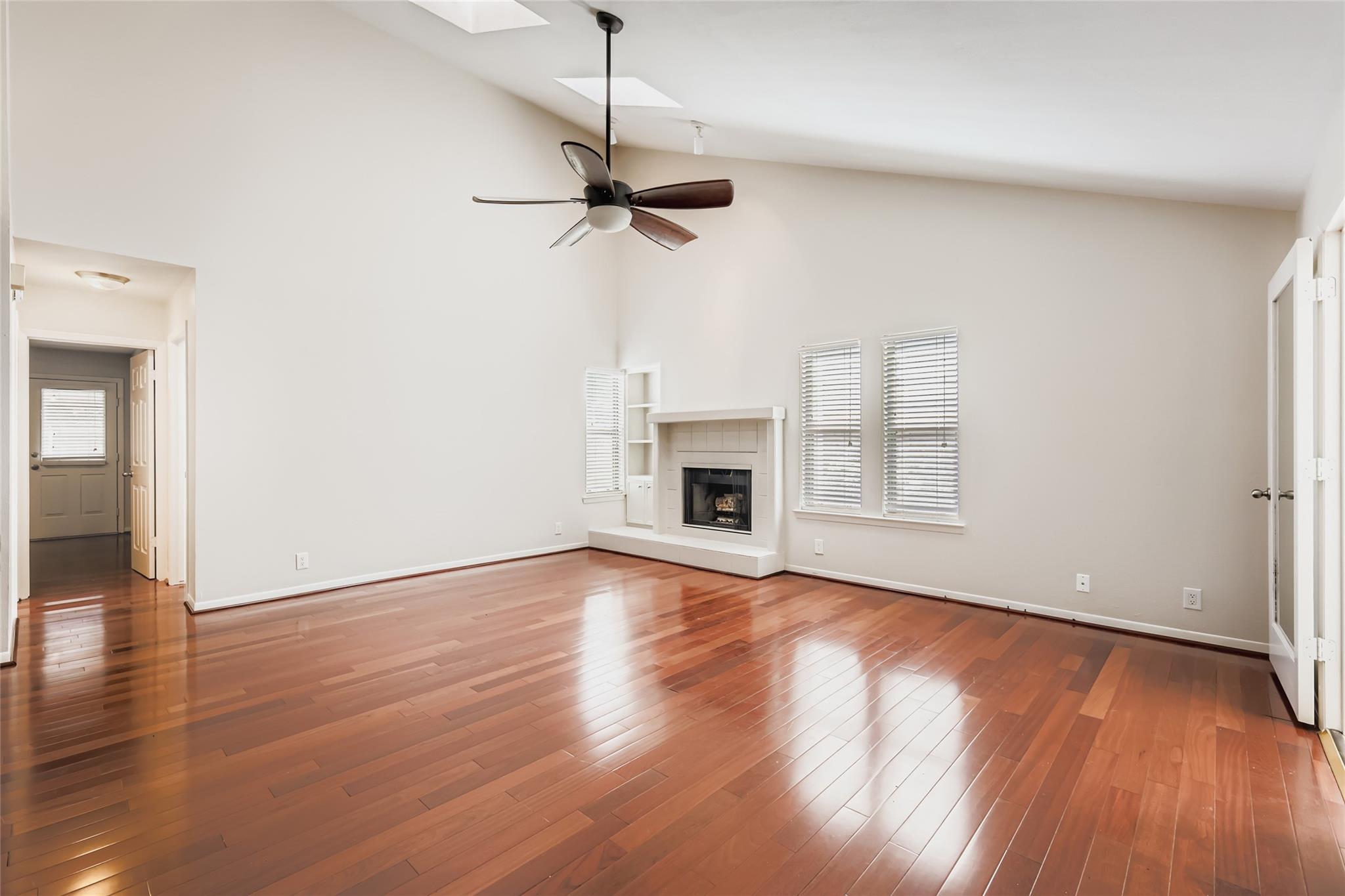 3315 W William Cannon Dr #a Property Photo 5