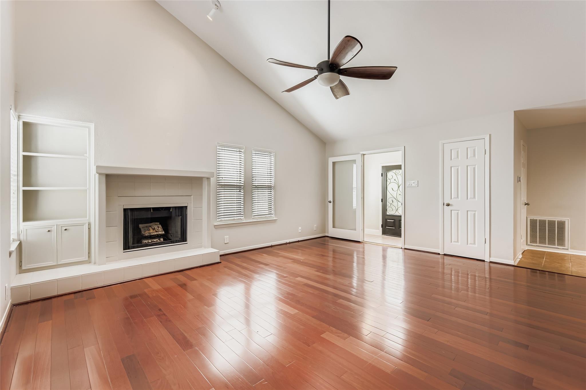 3315 W William Cannon Dr #a Property Photo 6