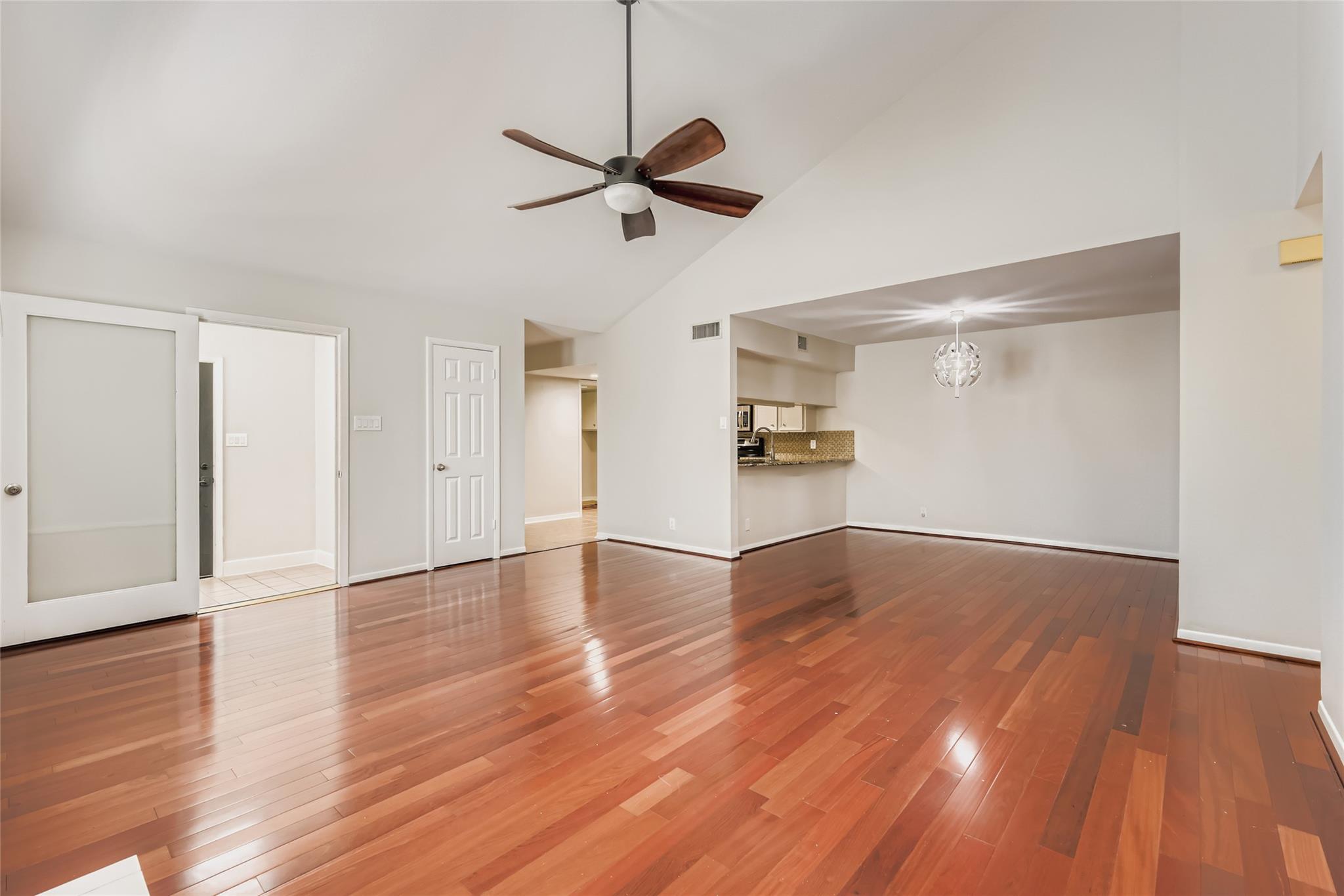 3315 W William Cannon Dr #a Property Photo 7