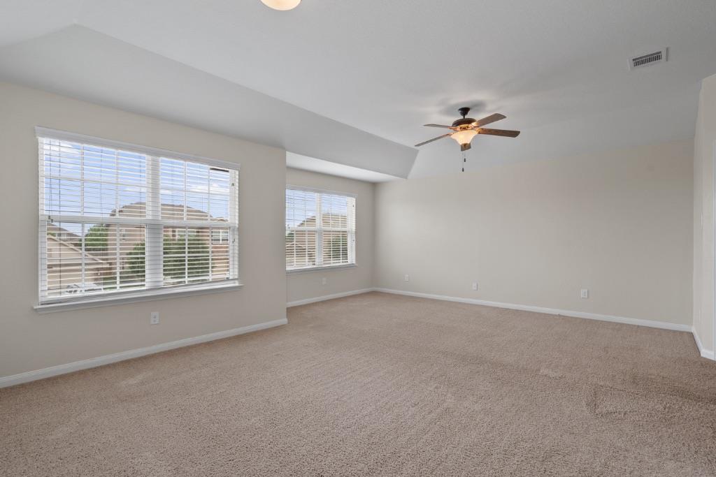 1445 Treeta Trl Property Photo 14