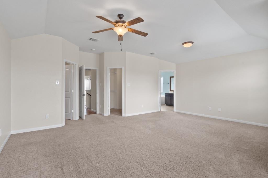 1445 Treeta Trl Property Photo 15