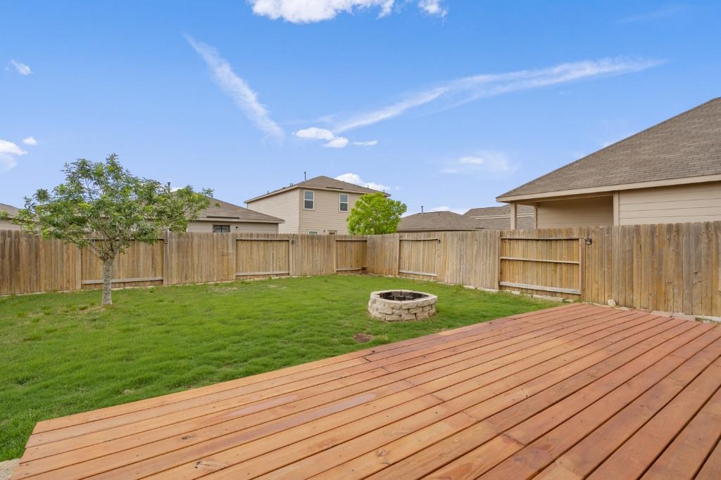 1445 Treeta Trl Property Photo 26