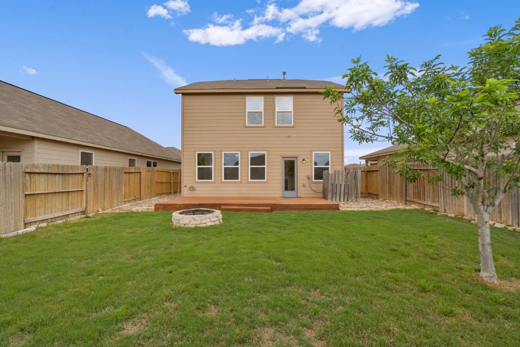 1445 Treeta Trl Property Photo 27