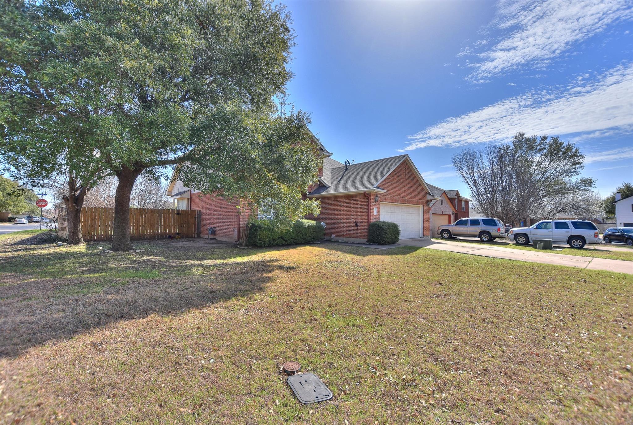 103 Highalea Ct Property Photo