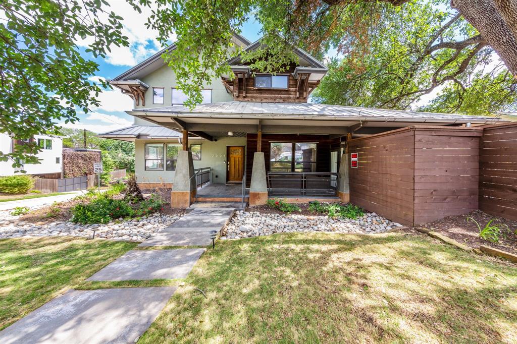 2001 Travis Heights Blvd Property Photo 1