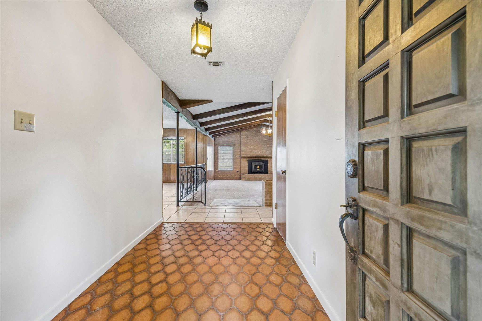 3910 Mcneil Dr Property Photo 4