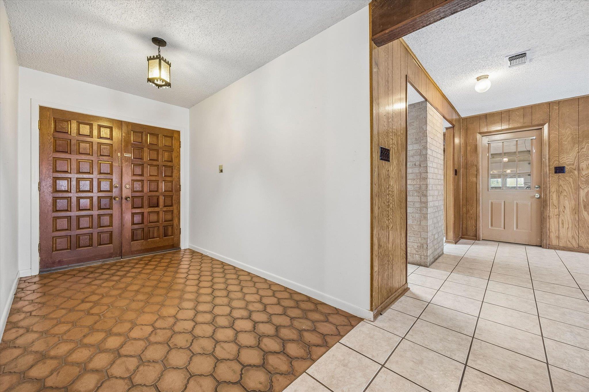 3910 Mcneil Dr Property Photo 7