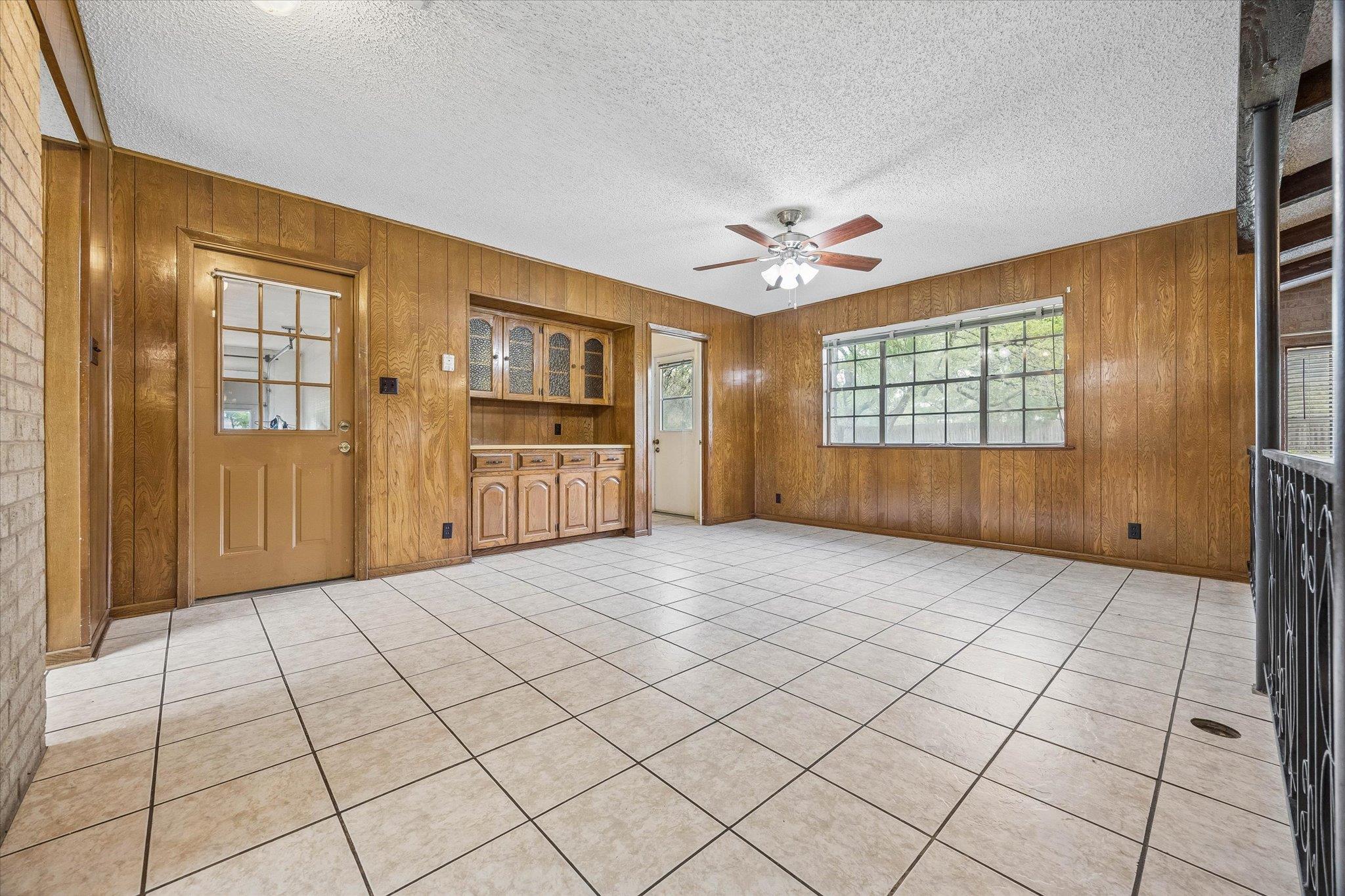 3910 Mcneil Dr Property Photo 8