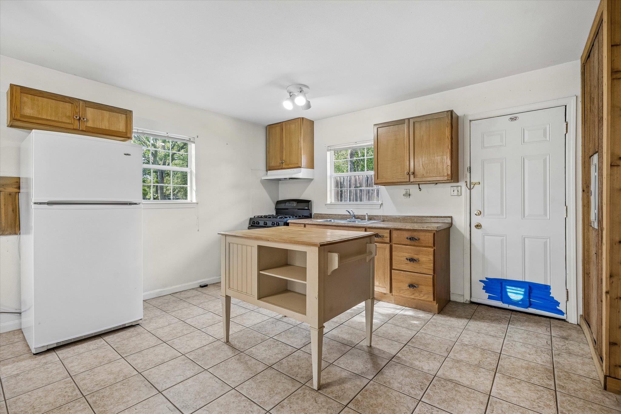 3910 Mcneil Dr Property Photo 25