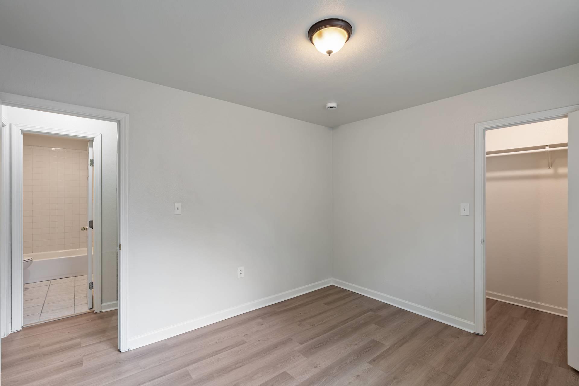 8408 Staunton Dr Property Photo 28