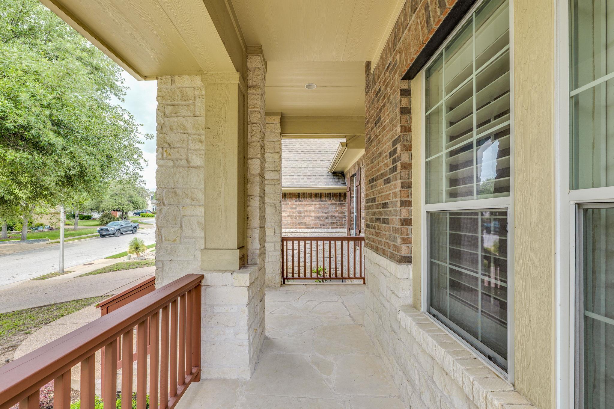 2408 Tivoli Dr Property Photo 3